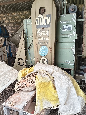 ગીતા‌. થેસર