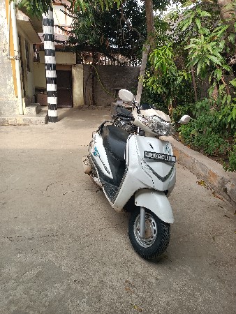 gadi aapi devani chhe