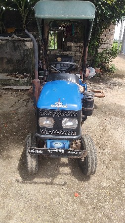 ડી કે ચેમ્પિયન ૧૨ hp