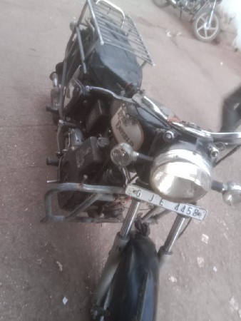 બુલેટ વેચવાનું છે