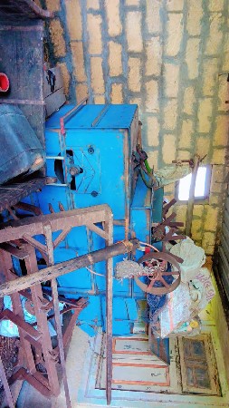 ઓપનર વેચવાનું છે