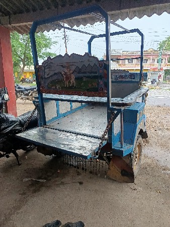 રીક્ષા વેચવાની છે