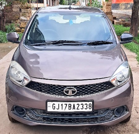 Tata Tiago Xt Pure Petrol