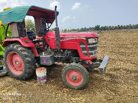 Mahindra yuvo tech+405