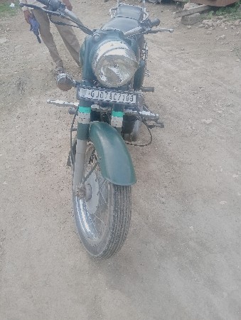 બુલેટ વેચવાની છે