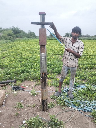 10 ની મોટર વેચાવ છે