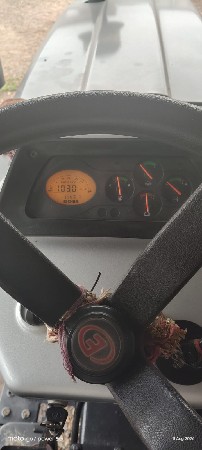 ટ્રેક્ટર વેચવાનું છે