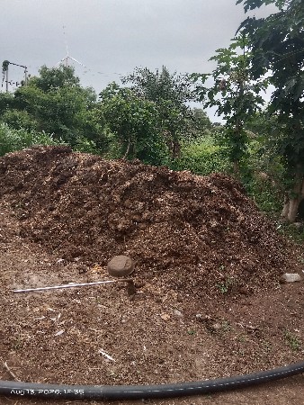 છાણીયું ખાતર વેચવાનું છે