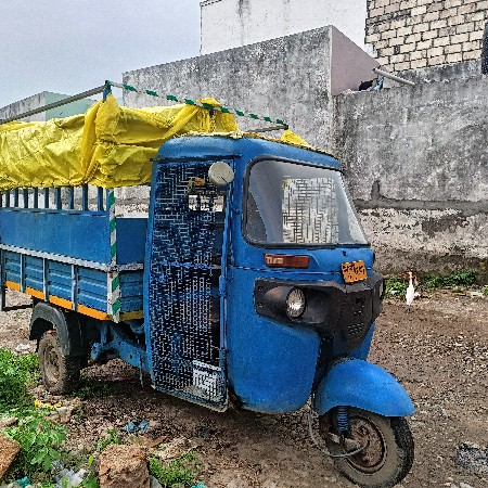 Bajaj loading