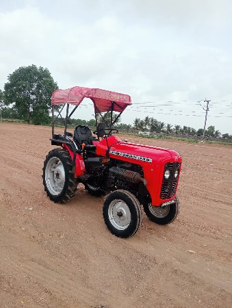 Massey Ferguson 5225