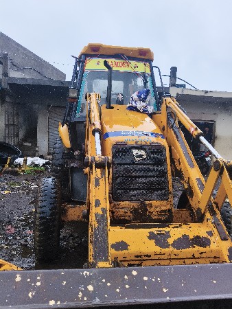 JCB