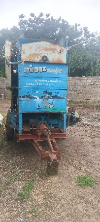 ગંગા થ્રેસર વેચવાનું સે