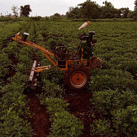 આ પાવર ટીલર વેચવાનું છે