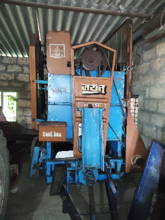જયંત તેવર વેચવા નું છે