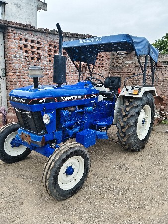 farmtrack 42,new holland 3230