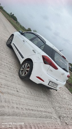 i 20 સીએનજી પેટ્રોલ 2014/12ઓનર 4