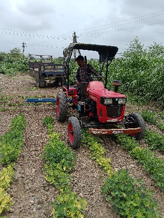યુવરાજ 215 વેચવાના છે