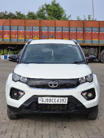 TATA NEXON XM CNG