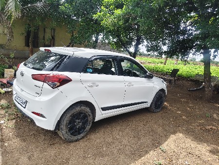 i20 વેચવાની છે