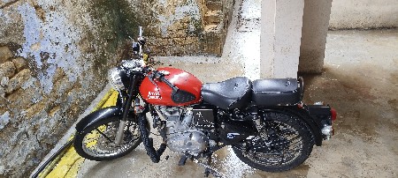 ROYAL ENFIELD CLASSIC
