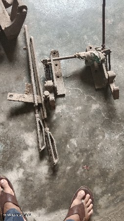 મહિન્દ્રા સરપંચ પાટલો