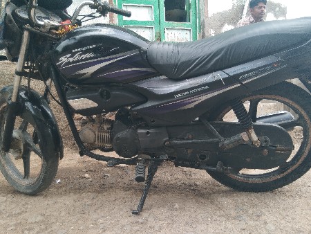 Super Splendor