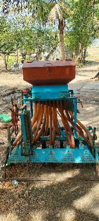 આ મીની ટ્રેકટર ઓરણી વેચવા ની છે
