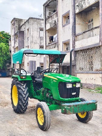 john deere 5038 D