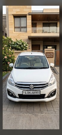 Maruti suzuki Ertiga zdi top model