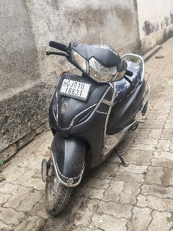 Activa vechvanu che full condition
