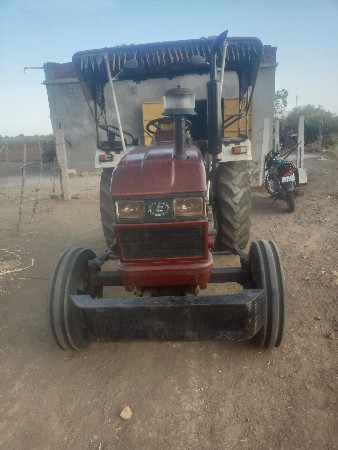 આઇસર 368 ટ્રેક્ટર વેચવાનું છે