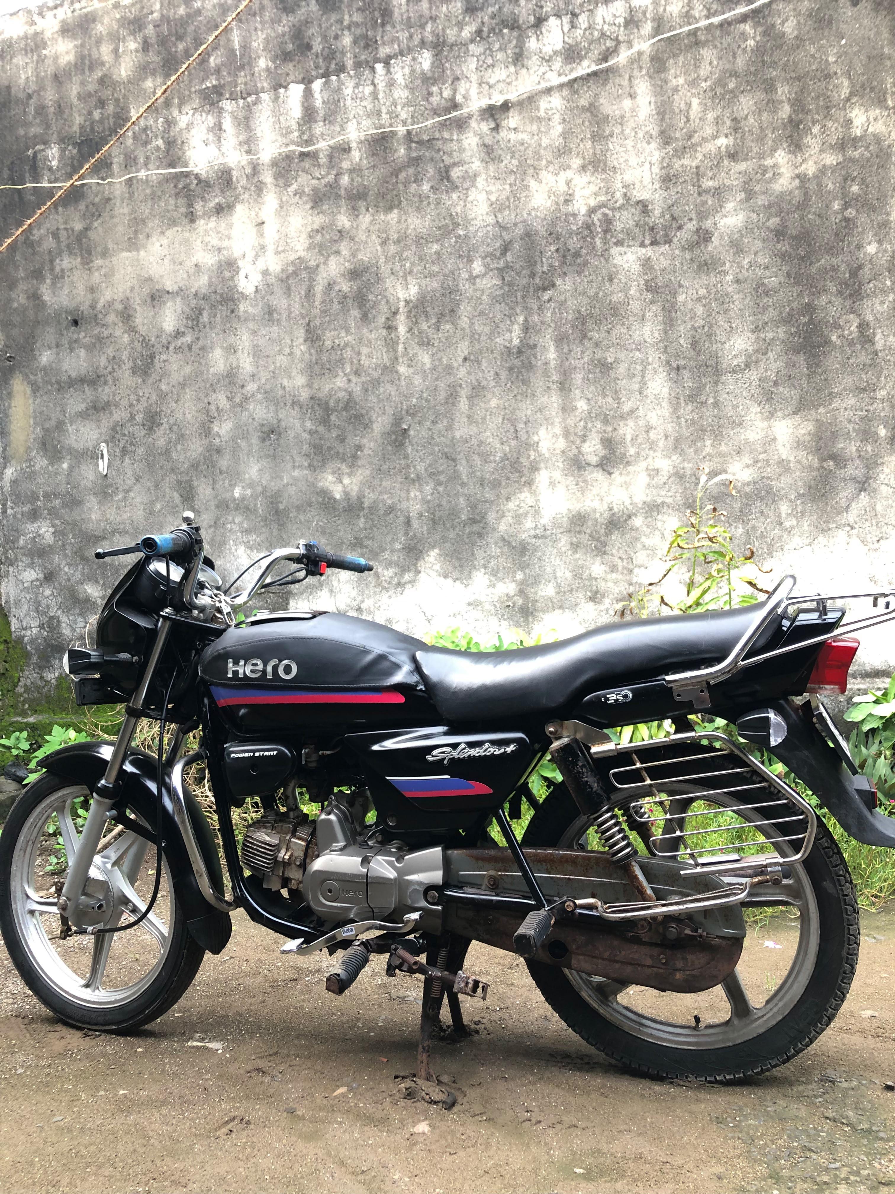 ટુ વ્હીલર વેચવાનું છે