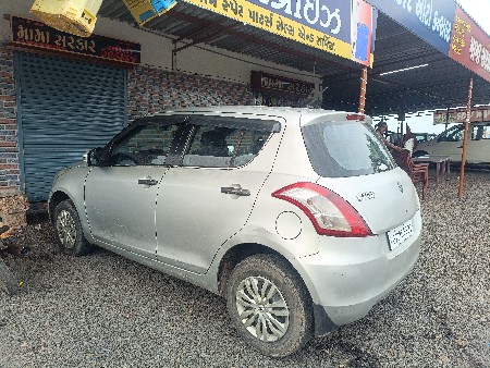 ગાડી વહેંચવાની છે