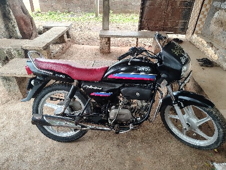 સ્પ્લેન્ડર પ્લસ સારી કન્ડિશન