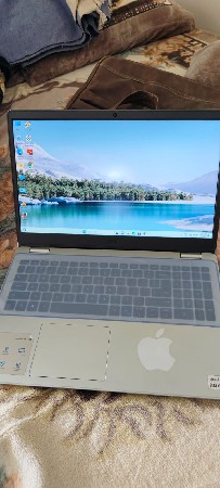 લેપટોપ dell નું 10 gen.