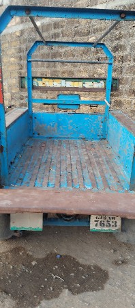તરણે ટાંગા નવા બે સ્ત્રી એન્જિન ટ