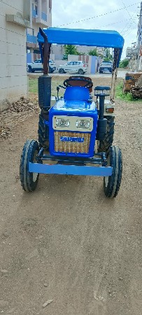 સ્વરાજ આખો સેટ વેસવાનું છે