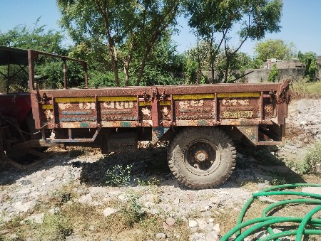 ટ્રોલી વેચવાની છે
