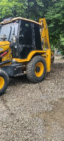 JCB 3DX