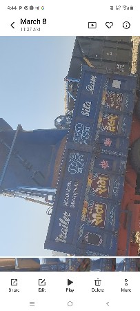 ટેલર વેચવાનું છે