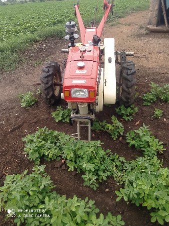 શિંગડા વાળું ટ્રેક્ટર વેચવાનું છે