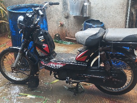 ગાડી વેચવાની છે