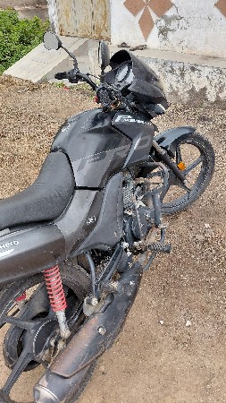 Two wheeler vechvanu se