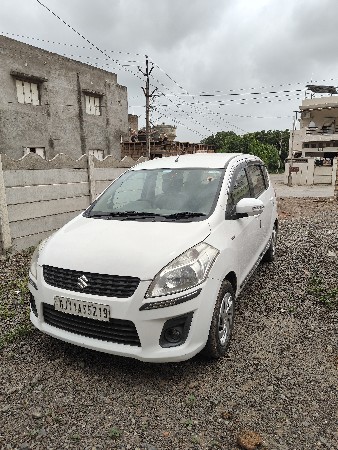 ertiga ૨૦૧૫ મોડેલ 
૧ ઓનર