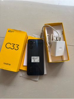 realme c33