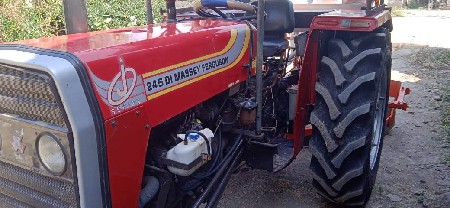 મેસી 245 50hp વેચવાનું છે