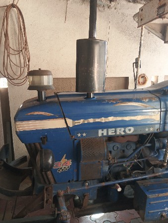 આ ટ્રેક્ટર વેચવાનું છે