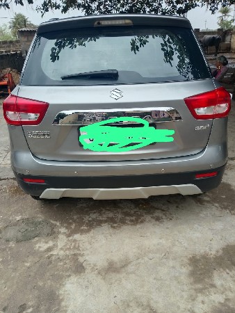 બેજાવેસવાનીસેએકહાથેહાલેલસે