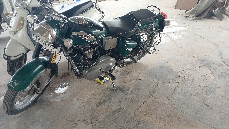 વેચવાનું છે
