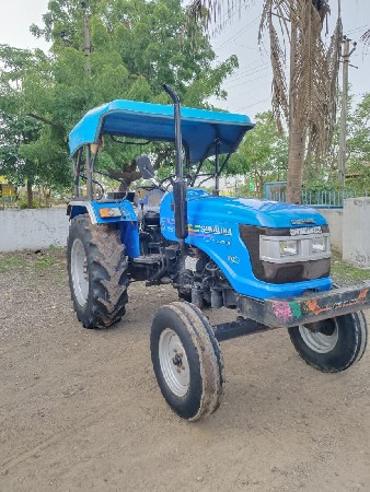 ટ્રેક્ટર વેચવાનુ છે